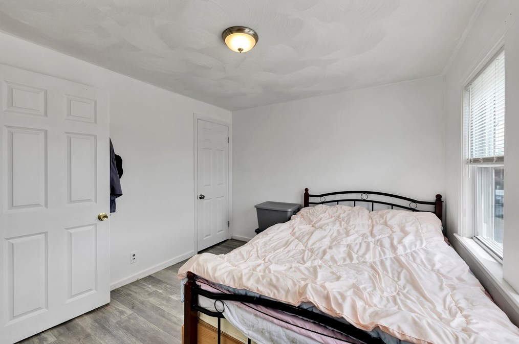 57 Bay State Rd, Quincy MA 02171-1511 exterior