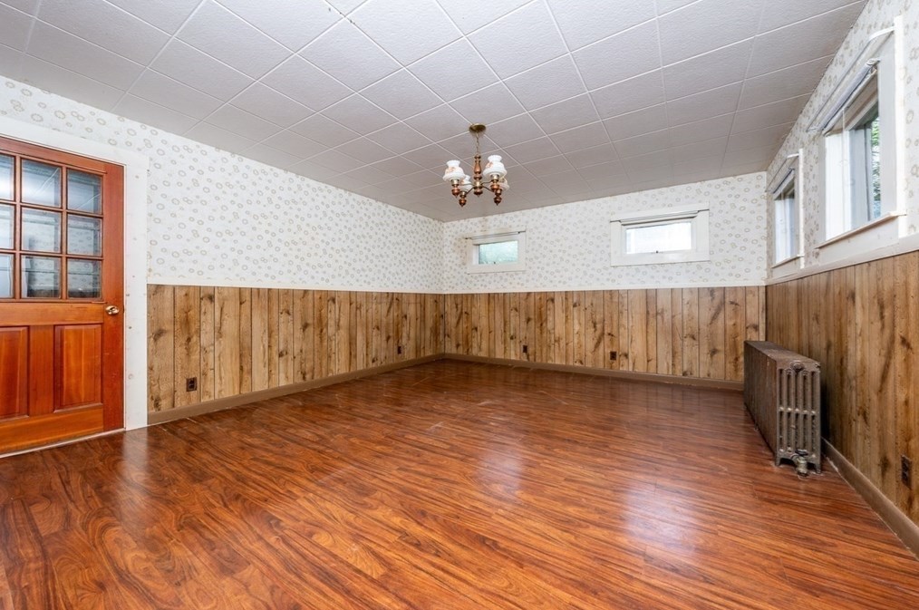 65 Gibbs Ave, Wareham MA 02571-1440 exterior