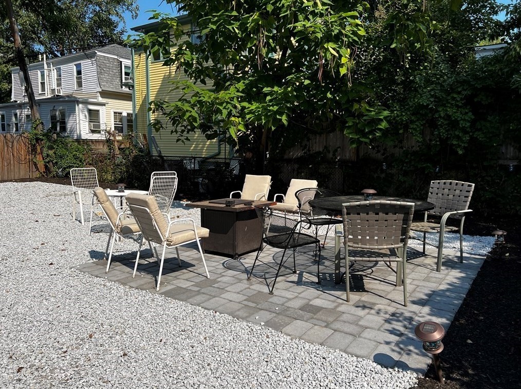 102 Trowbridge St, Cambridge MA  02138-3115 exterior