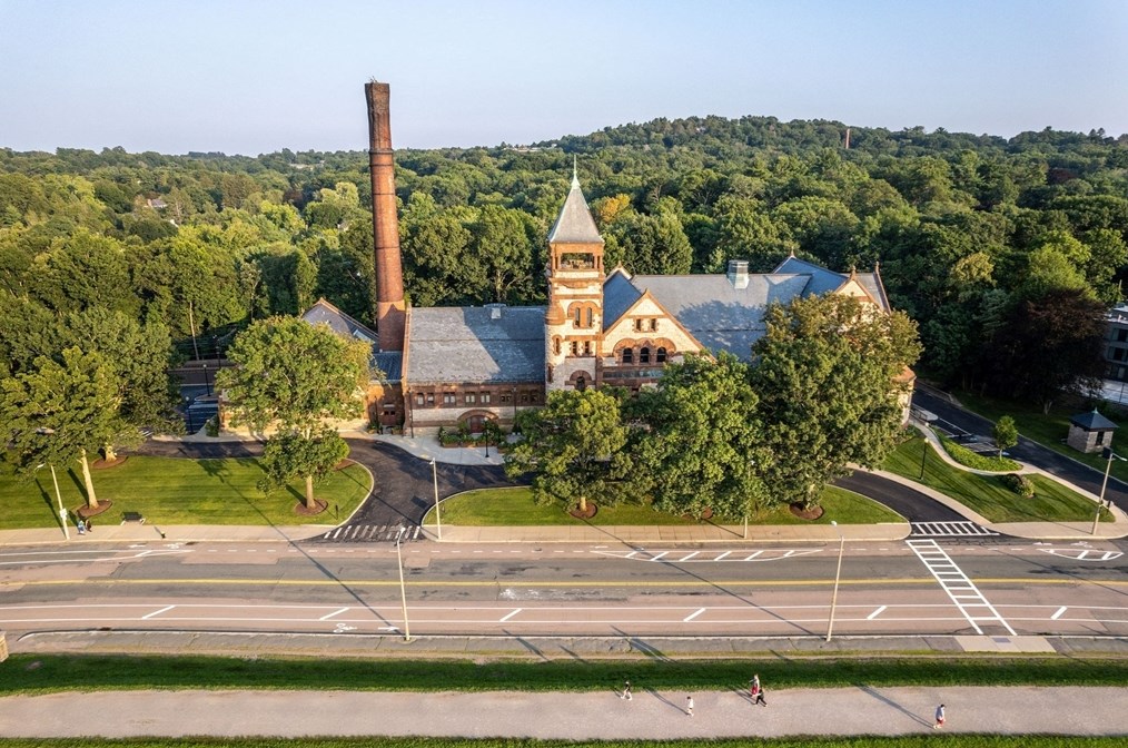 2444 Beacon St #2444, Boston, MA 02467