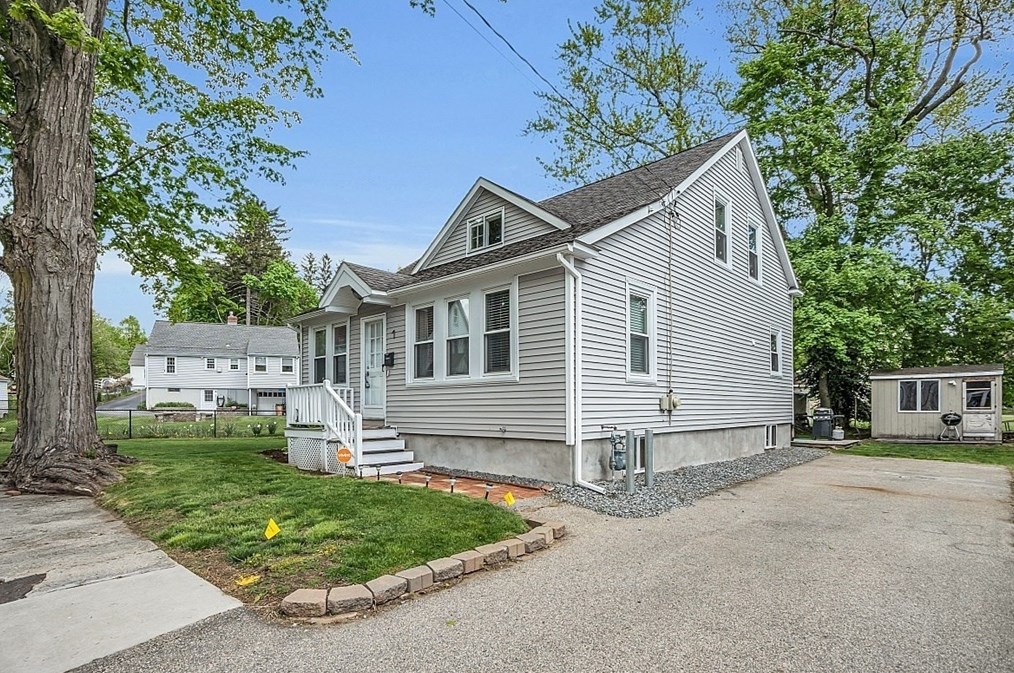 7 King St, Maynard MA exterior