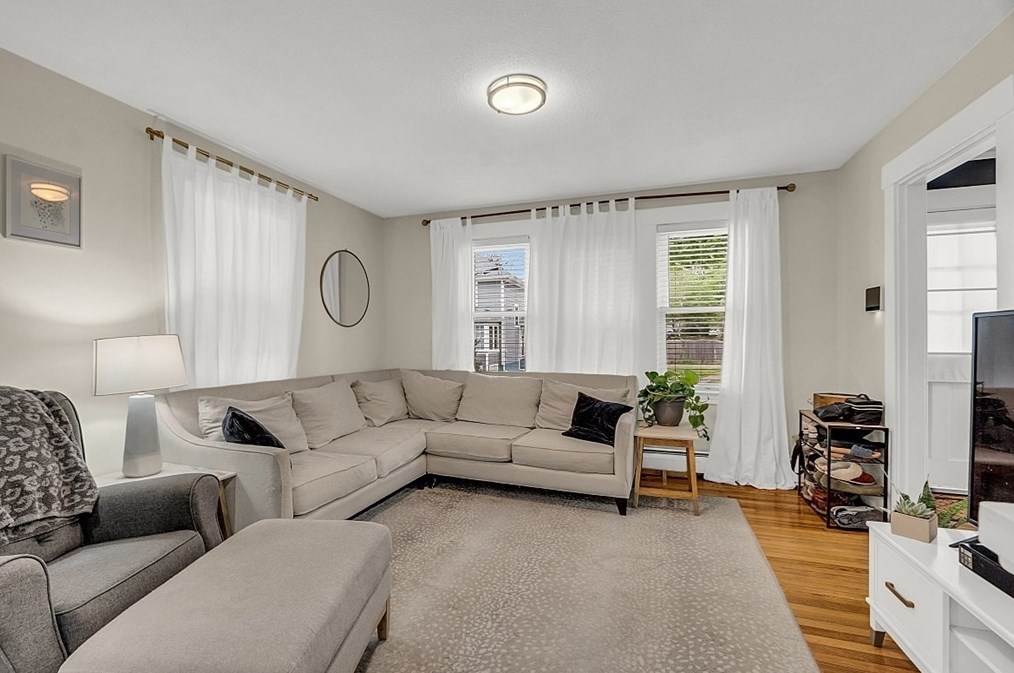 7 King St, Maynard MA exterior