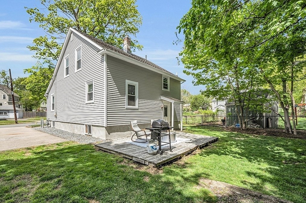 7 King St, Maynard MA exterior