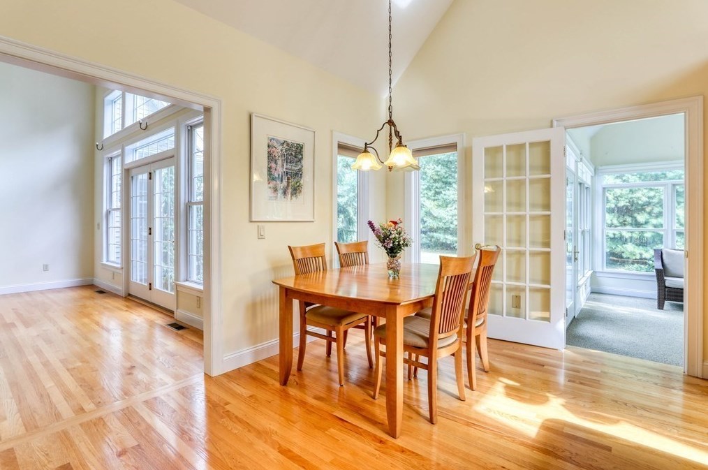 18 Whispering Wind Rd, Montgomery MA  01085-4381 exterior