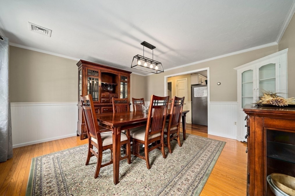 71 Nuthatch Ln, Taunton MA 02780-7150 exterior