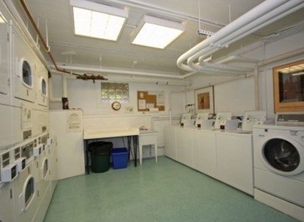 988 Memorial Dr, Cambridge MA  02138-5784 exterior