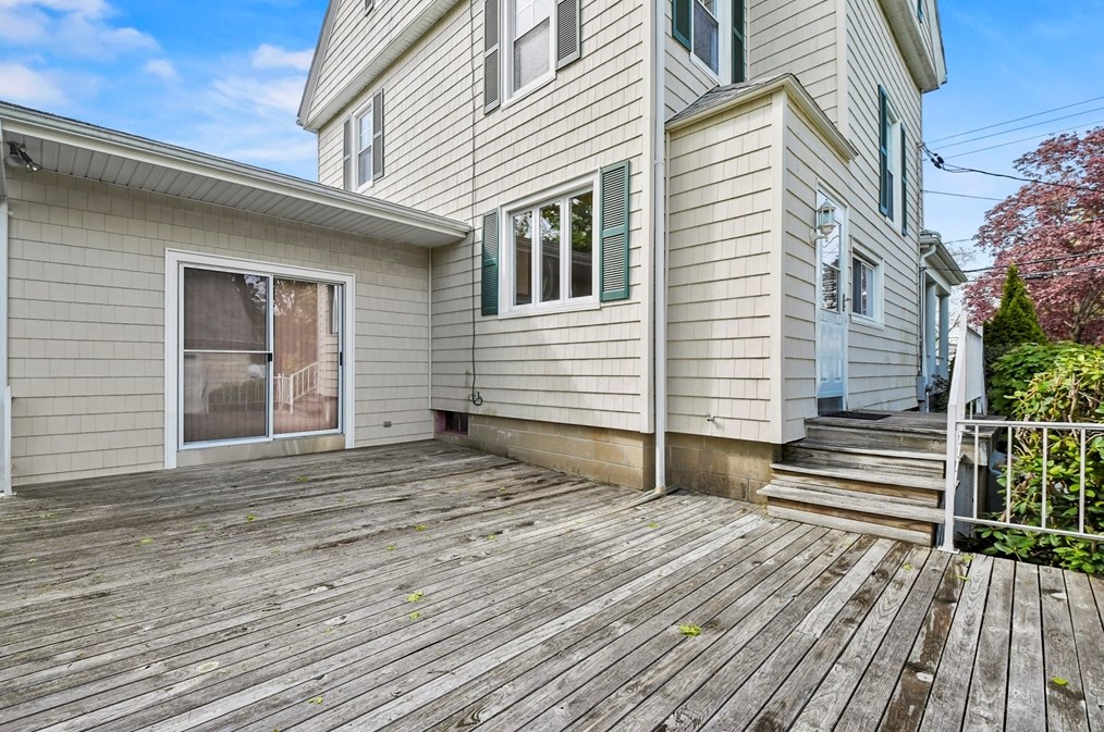 1111 Langley St, Fall River MA  02720-4018 exterior