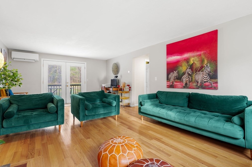 75 Bayberry Cir, East Bridgewater MA 02324-2968 exterior