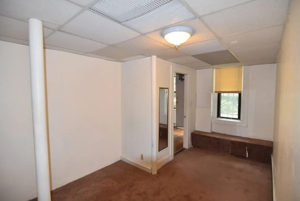 384 Riverway, Boston MA  exterior