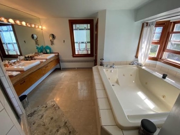 30 Waldron St, Marblehead MA 01945-3244 exterior