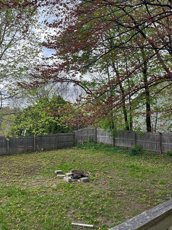 15 Wellworth St, Lowell MA  01854-1418 exterior