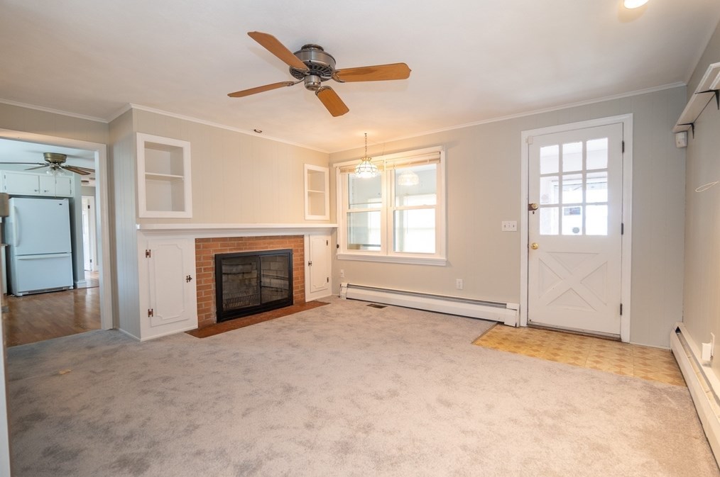 2 Blaney Cir, Seekonk MA exterior