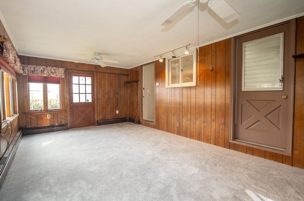 2 Blaney Cir, Seekonk MA exterior