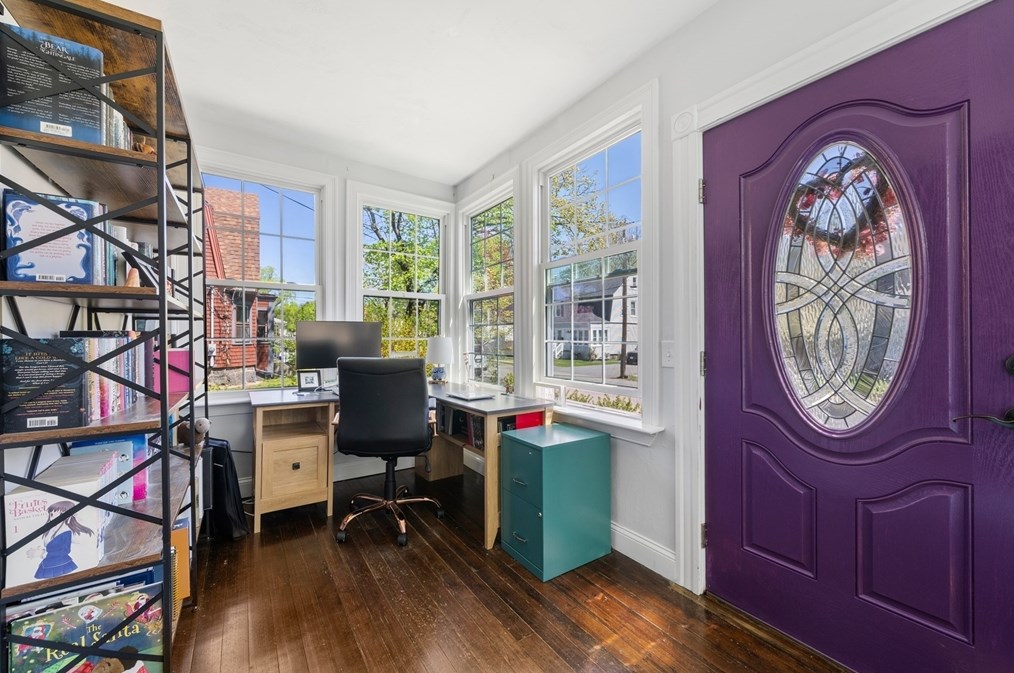 61 Lazel St, Whitman MA 02382-2116 exterior