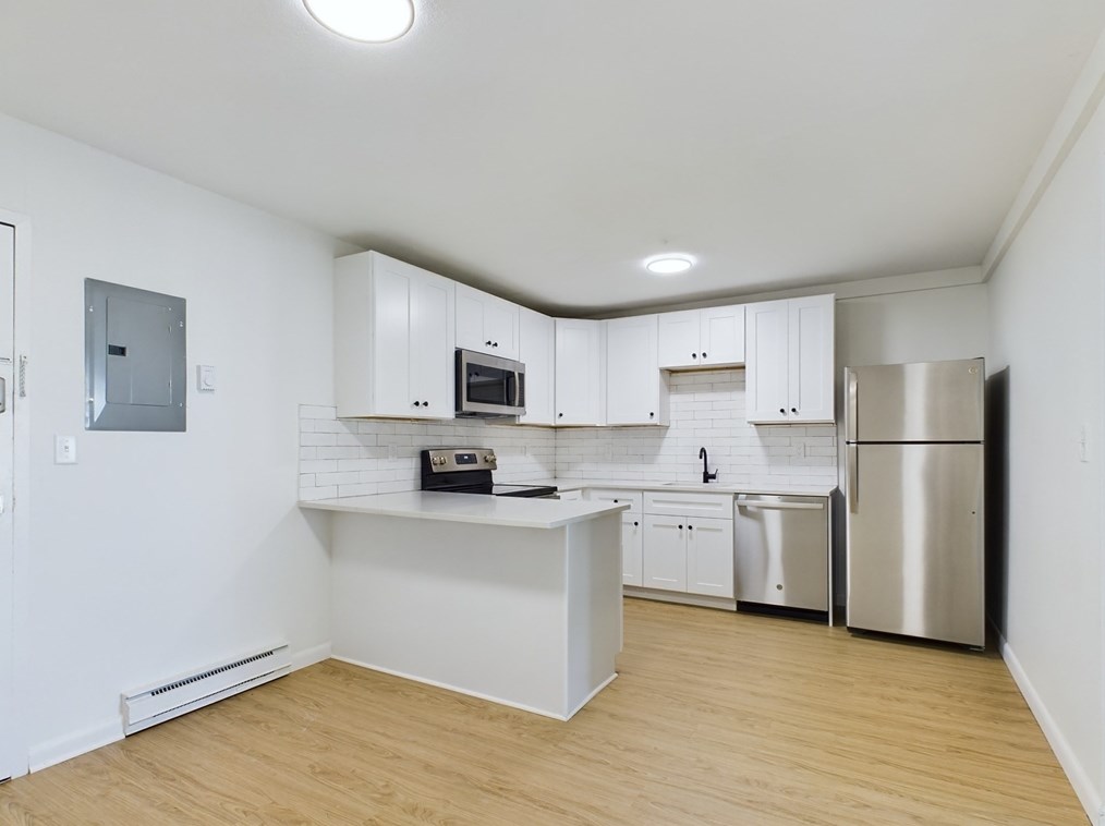 31 Vine St #22, Weymouth, MA 02188