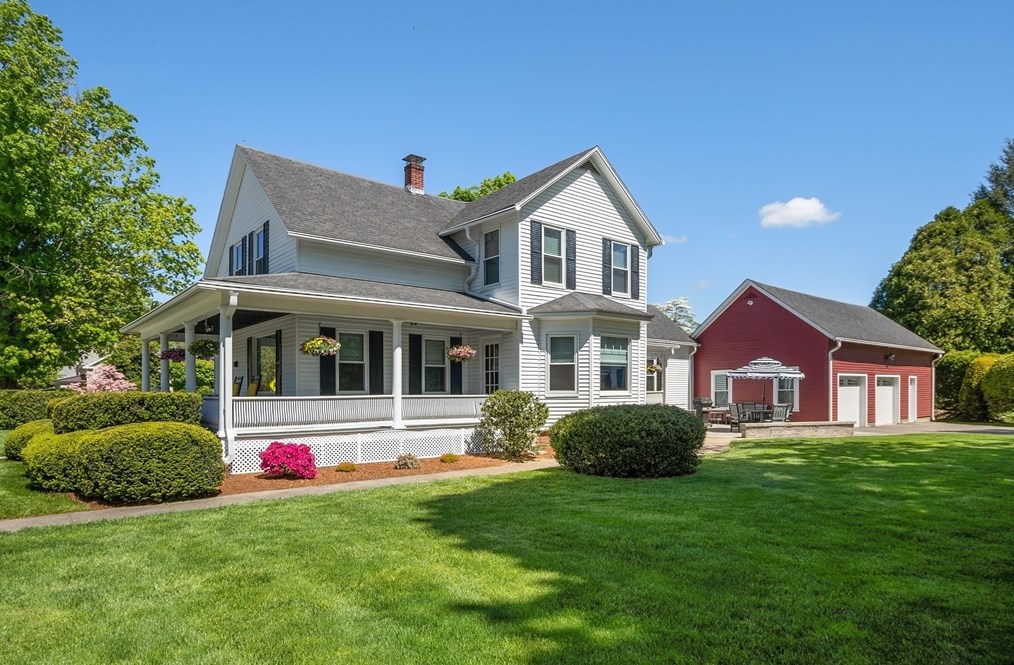 51 Sugarloaf St, Whately, MA 01373