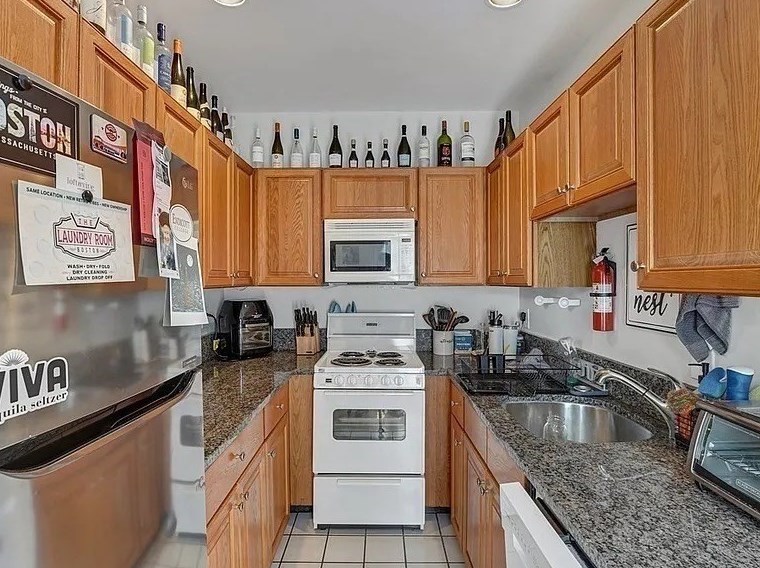 172 Salem St #4, Boston, MA 02113