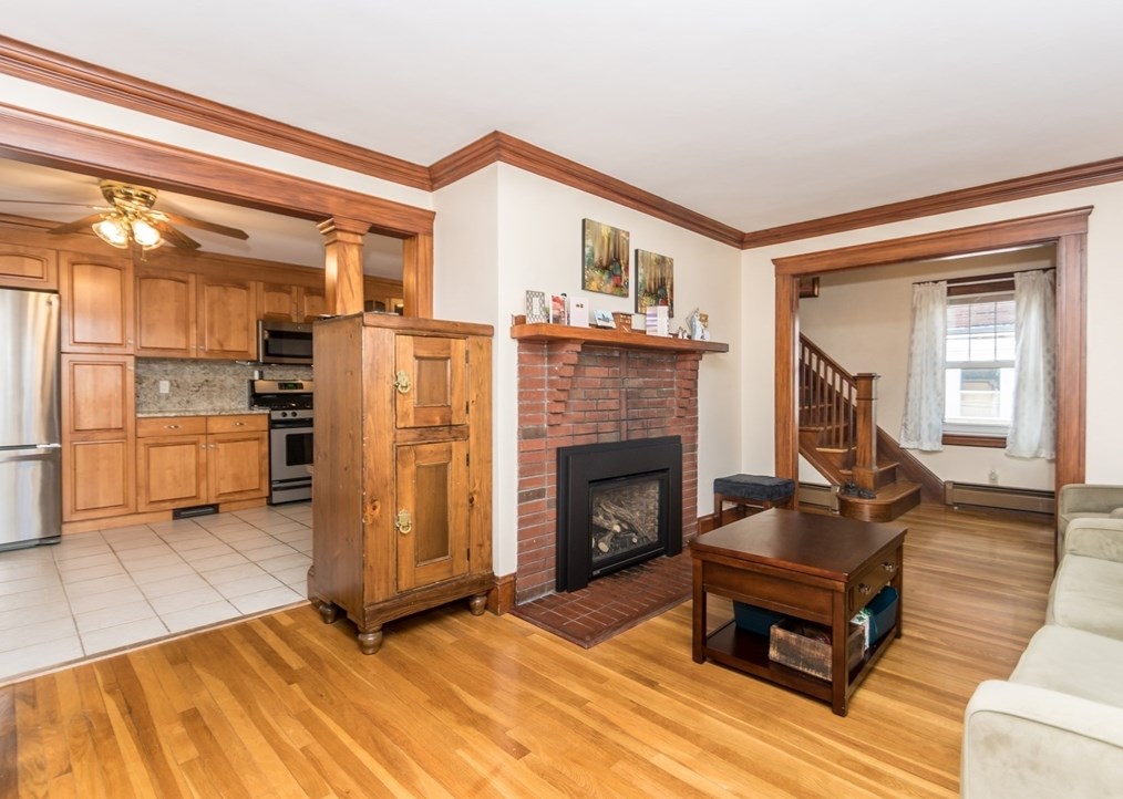 197 High St, Waltham MA 02453-0543 exterior