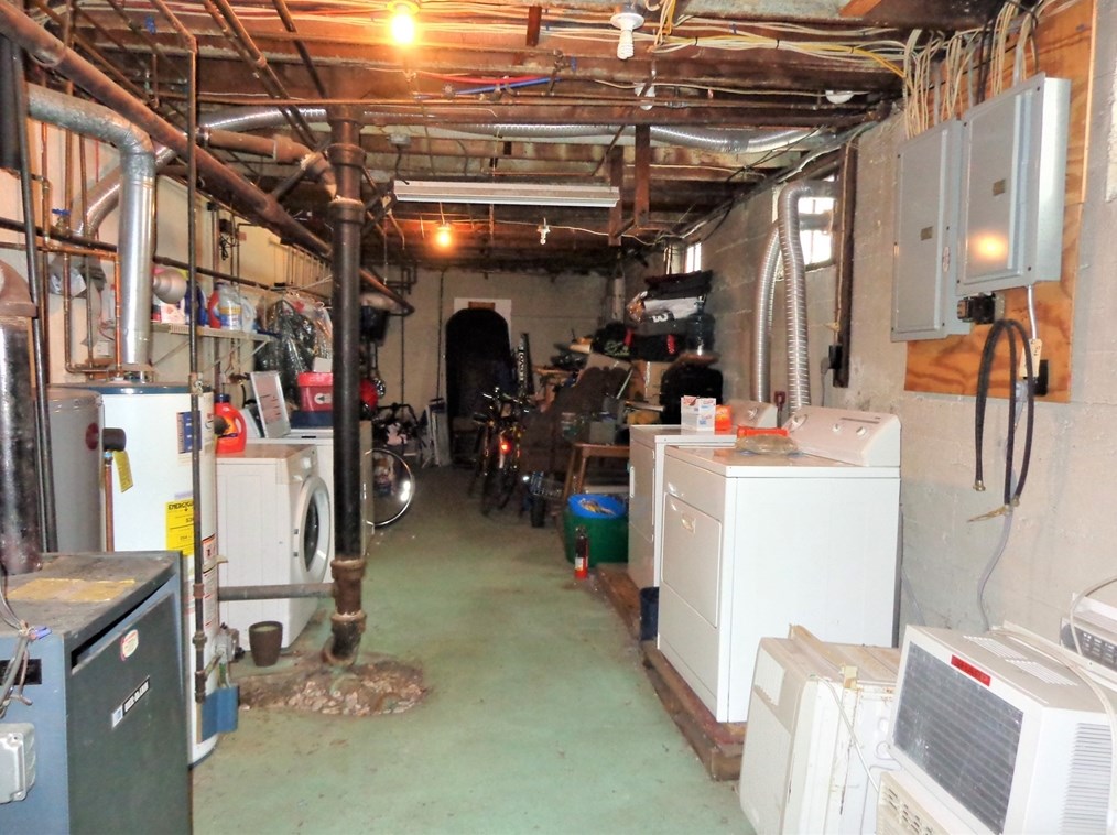 544 School St, Belmont MA 02478-3706 exterior