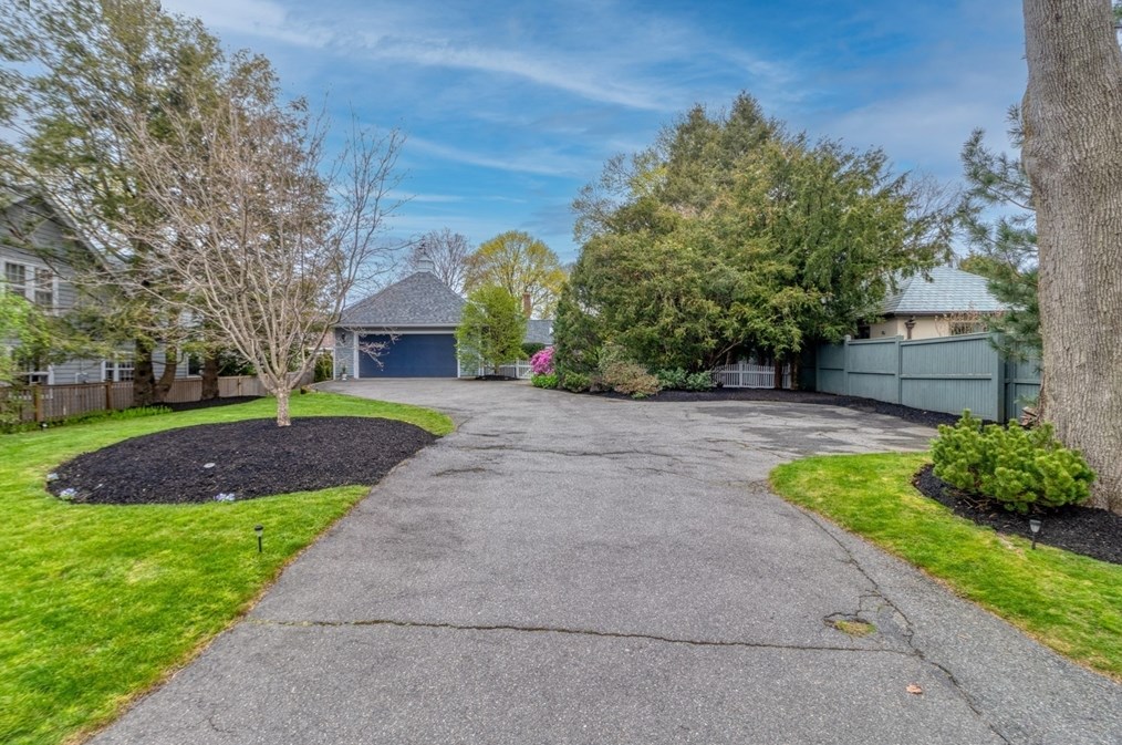 9 Ballast Ln, Marblehead, MA 01945 exterior