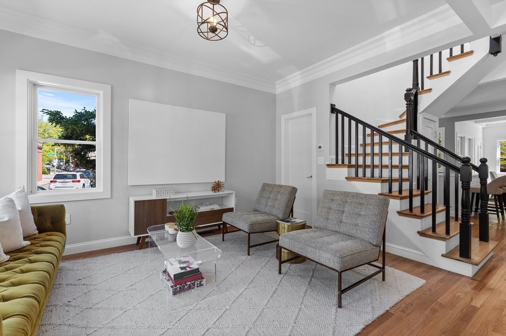 257 Emerson St, Boston, MA 02127 exterior