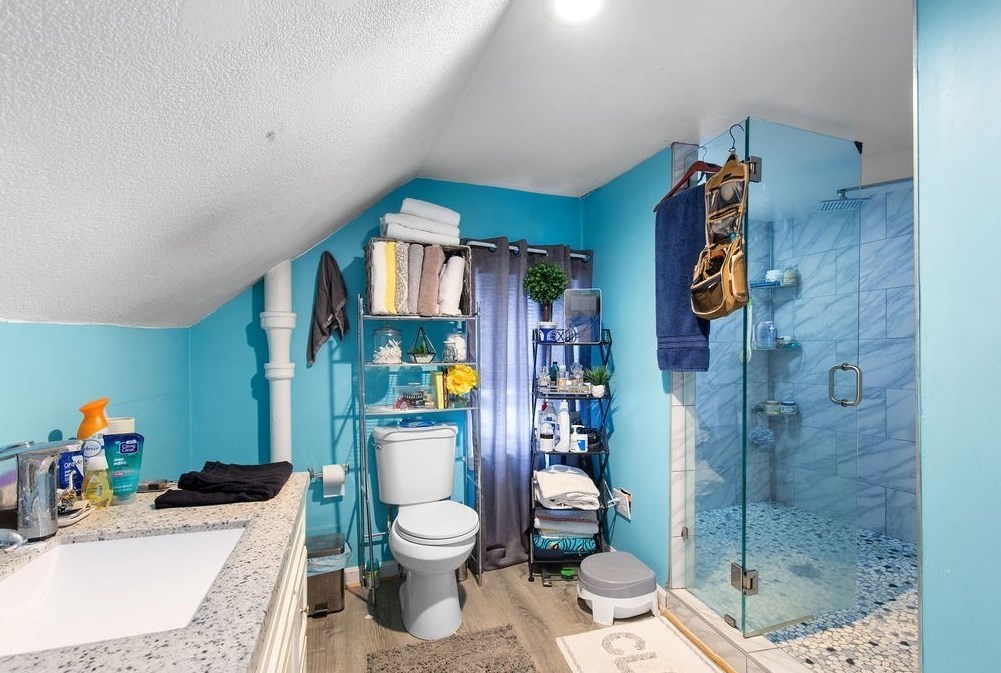 158 Crapo St, New Bedford MA 02744-1028 exterior