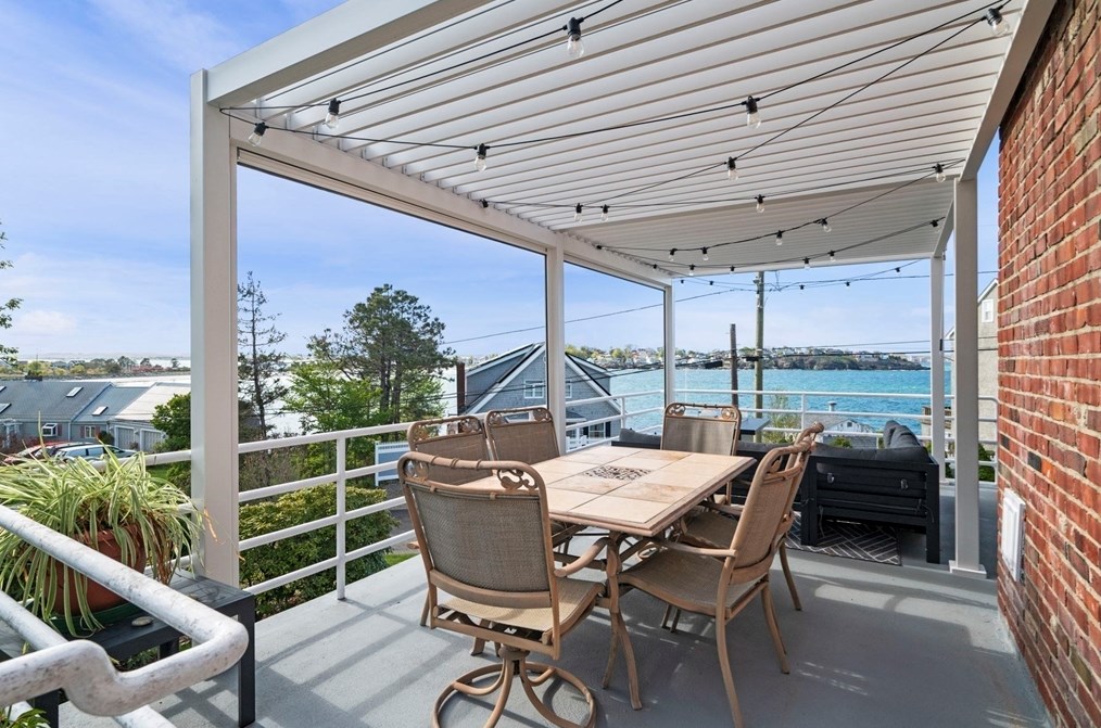 20 Greystone Rd, Nahant MA 01908-1244 exterior