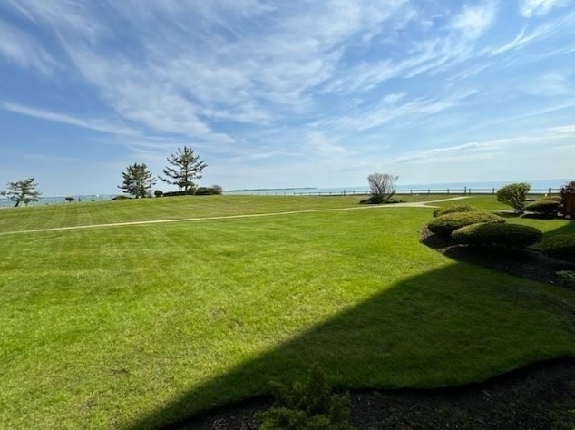 1 Seal Harbor Rd #104, Winthrop, MA 02152