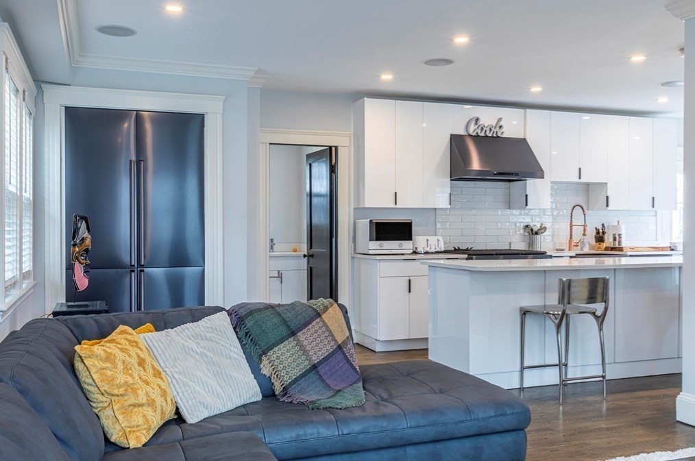 7 Blakeville St, Boston MA exterior