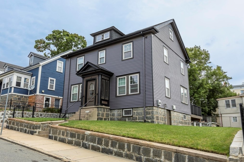 7 Blakeville St, Boston MA exterior