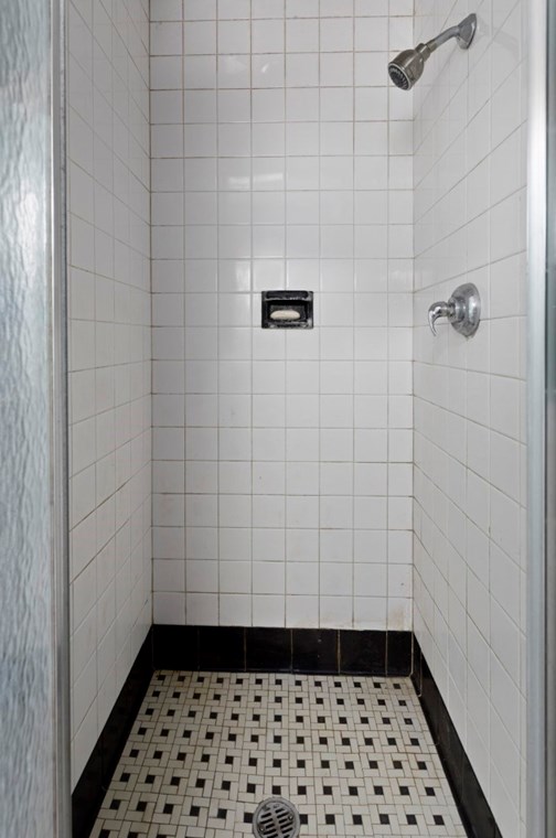 5 Priscilla Rd, Lynnfield MA 01940-1117 exterior