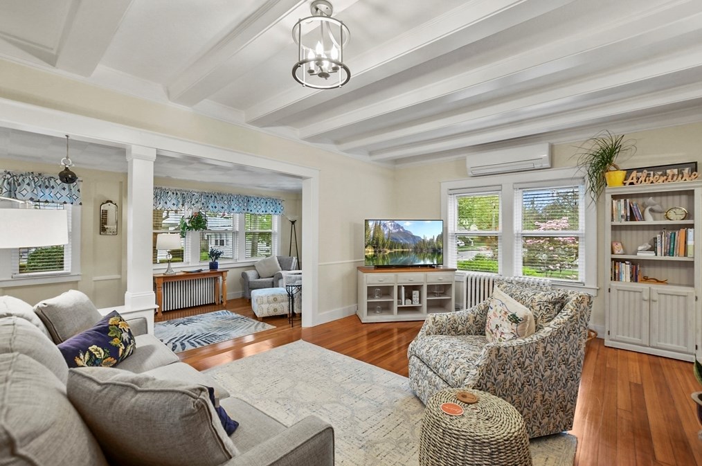 300 Billings St, Quincy MA 02171-1803 exterior