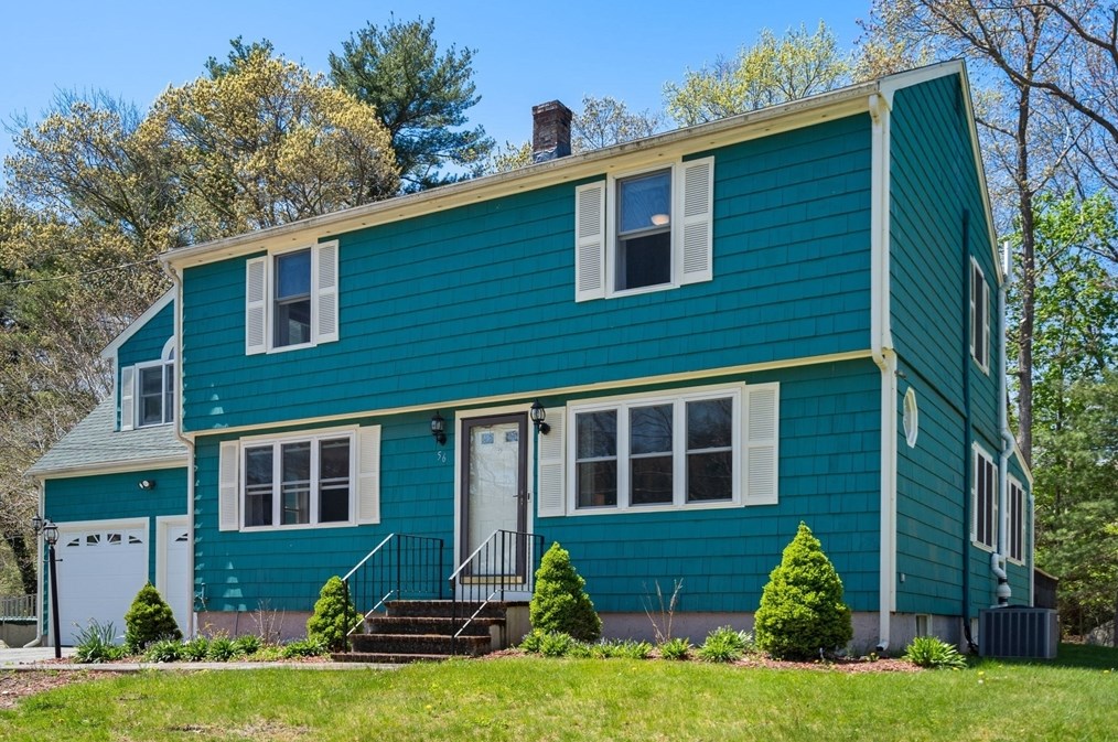56 Harriss Ct, Abington, MA 02351