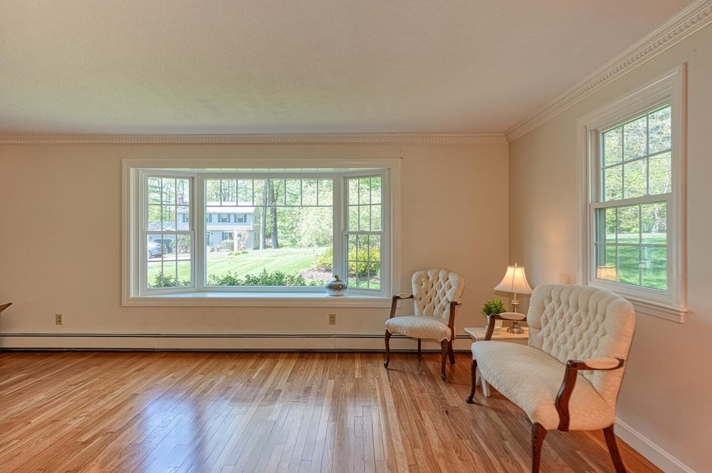 29 Walnut Rd, Holliston MA 01746-1584 exterior