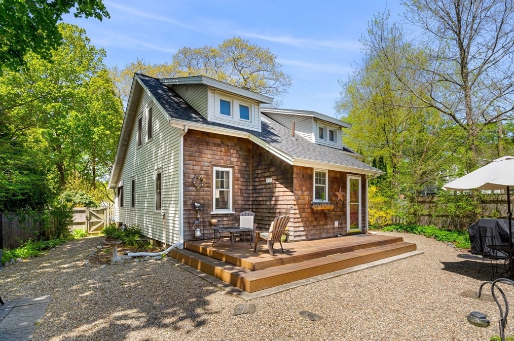 43 Turkey Shore Rd, Ipswich, MA 01938 exterior