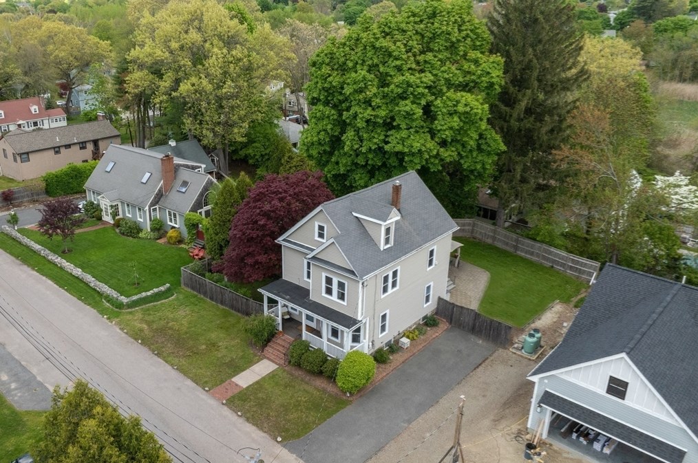 24 Mills St, Dedham, MA 02026