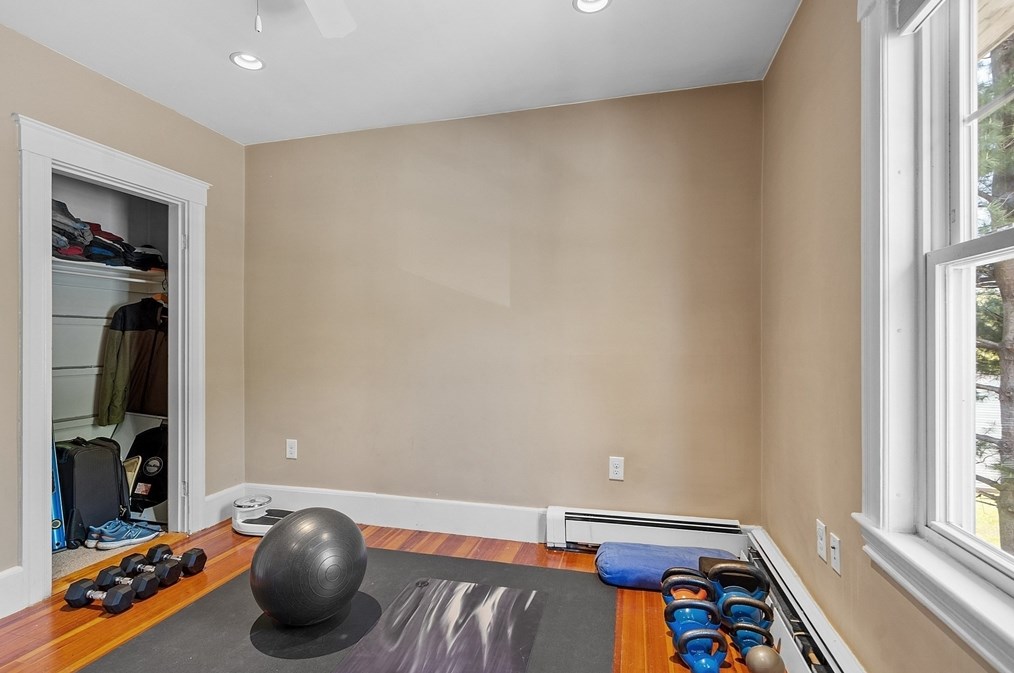 24 Prescott St, North Andover MA 01845-1717 exterior