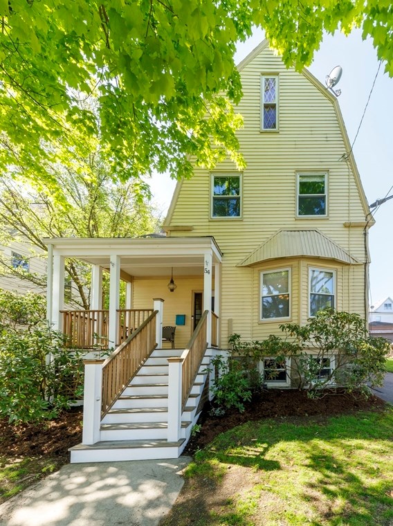 54 Court St, Newton, MA 02460