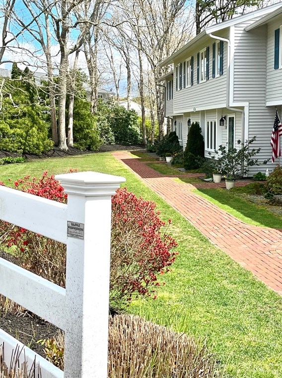 174 Lowell Rd #55, Mashpee, MA 02649