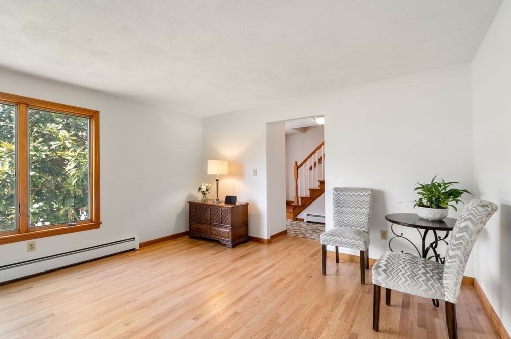 33 John Paul Cir, Braintree MA 02184-1009 exterior