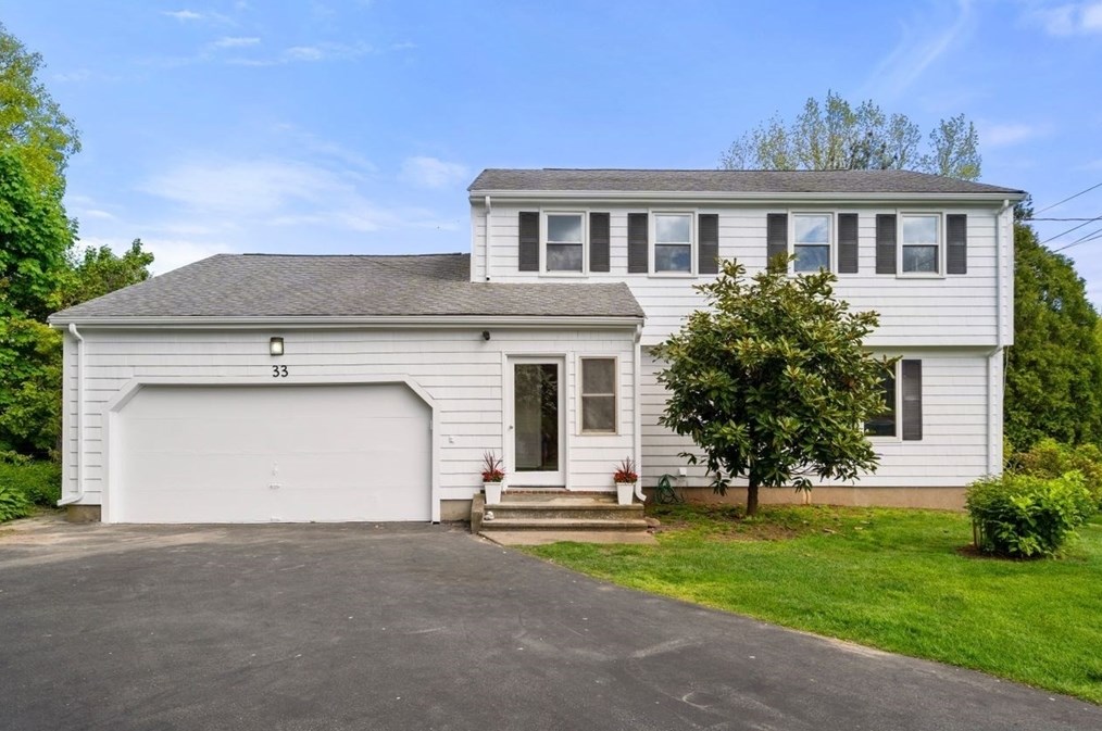 33 John Paul Cir, Braintree, MA 02184-1011