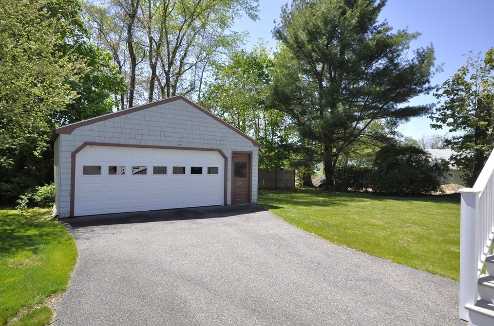 201 Franklin St, Whitman MA  02382-2530 exterior