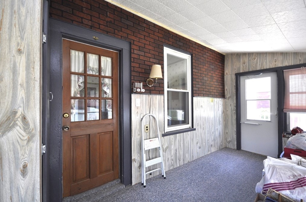 201 Franklin St, Whitman MA  02382-2530 exterior