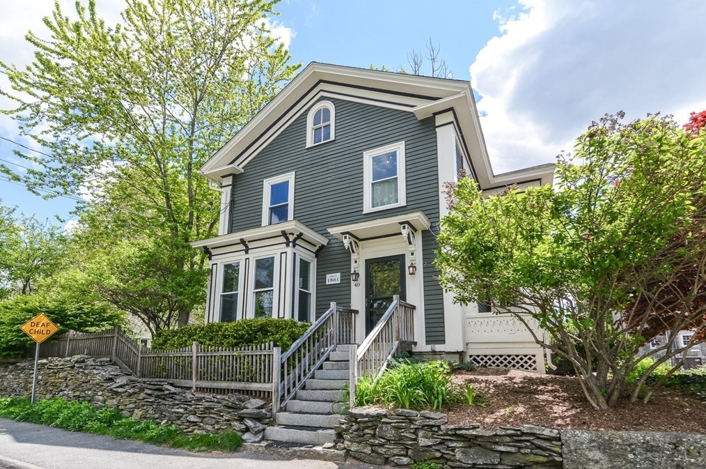 40 Union St, Holliston, MA 01746