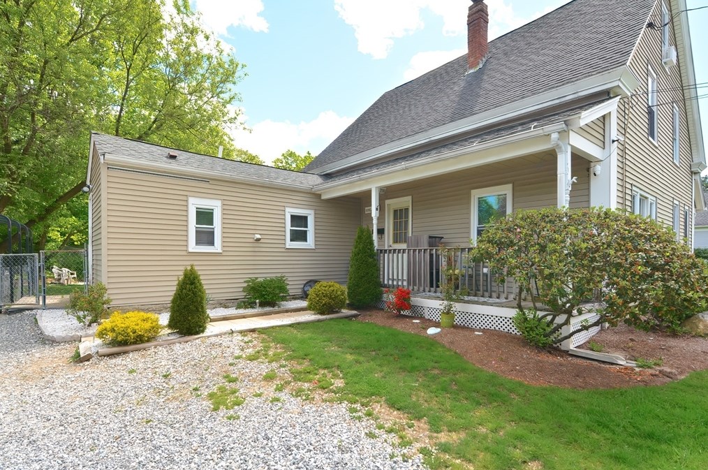 51-53 School St, Northborough, MA 01532