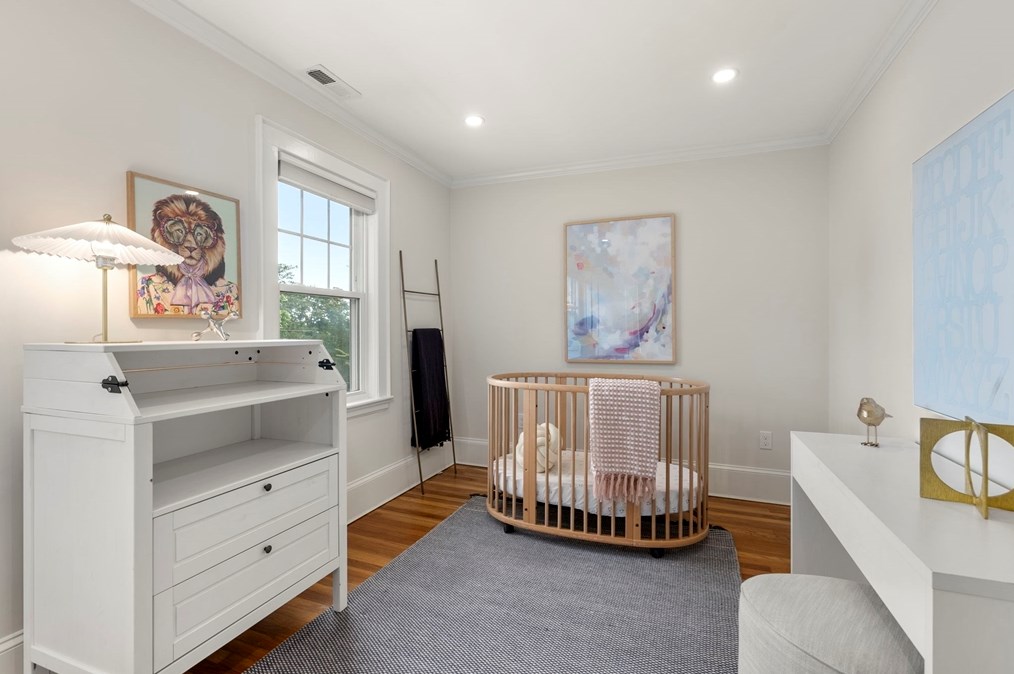 68 Bennington St, Newton MA 02458-1901 exterior