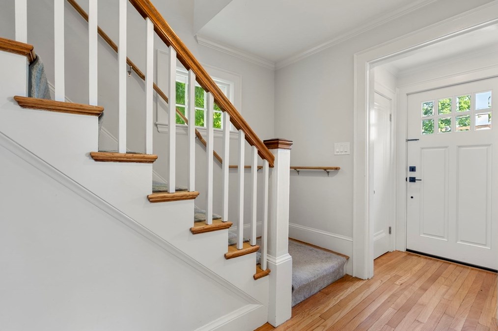 68 Bennington St, Newton MA 02458-1901 exterior