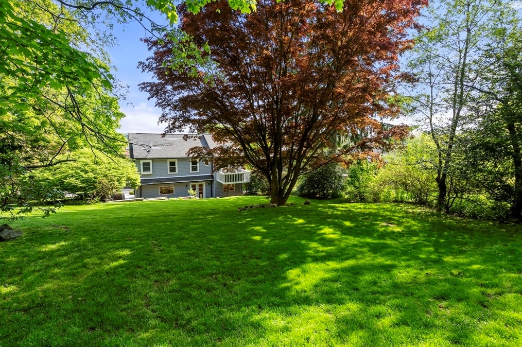 68 Bennington St, Newton MA 02458-1901 exterior