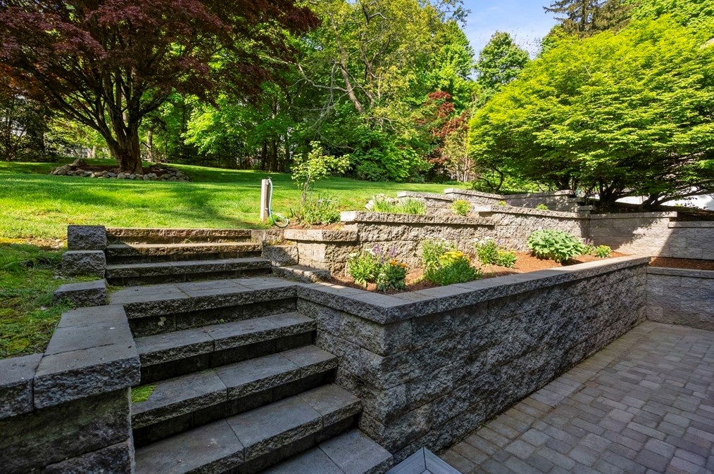 68 Bennington St, Newton MA 02458-1901 exterior