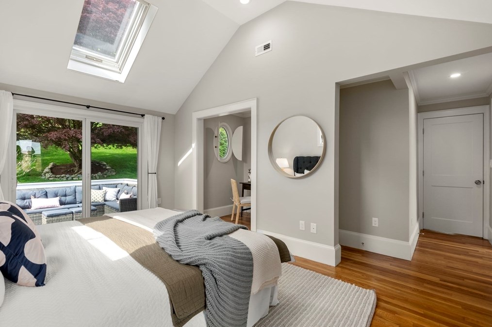 68 Bennington St, Newton MA 02458-1901 exterior